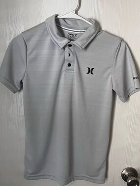 Hurley Boy’s Light Gray H2O Dri Polo Shirt Size M 10 12 Made in Egypt